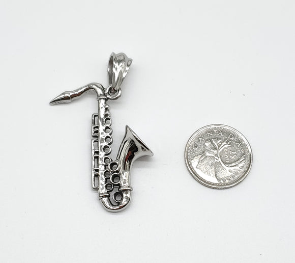 SP-883, Stainless Steel Saxophone Pendant-gold or silver color, 35mm width, 60mm high, 13mm thick